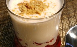 33. Copita fácil Strawberry Cheesecake (10 min +&nbsp;maceración)