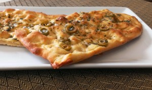 055_FocacciaOlivasVerdes