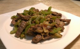 97. Salteado de Ternera con Pimiento, Lima y Cacahuete (15&nbsp;min).