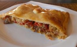 146. Empanada de Atún y Tomatitos al Horno (1h&nbsp;30min)