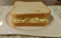 157. Sándwich de Huevo y Espárragos Blancos (8&nbsp;minutos)